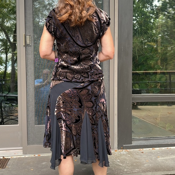 Black and Brown Skirt Set - Picture 2 of 16